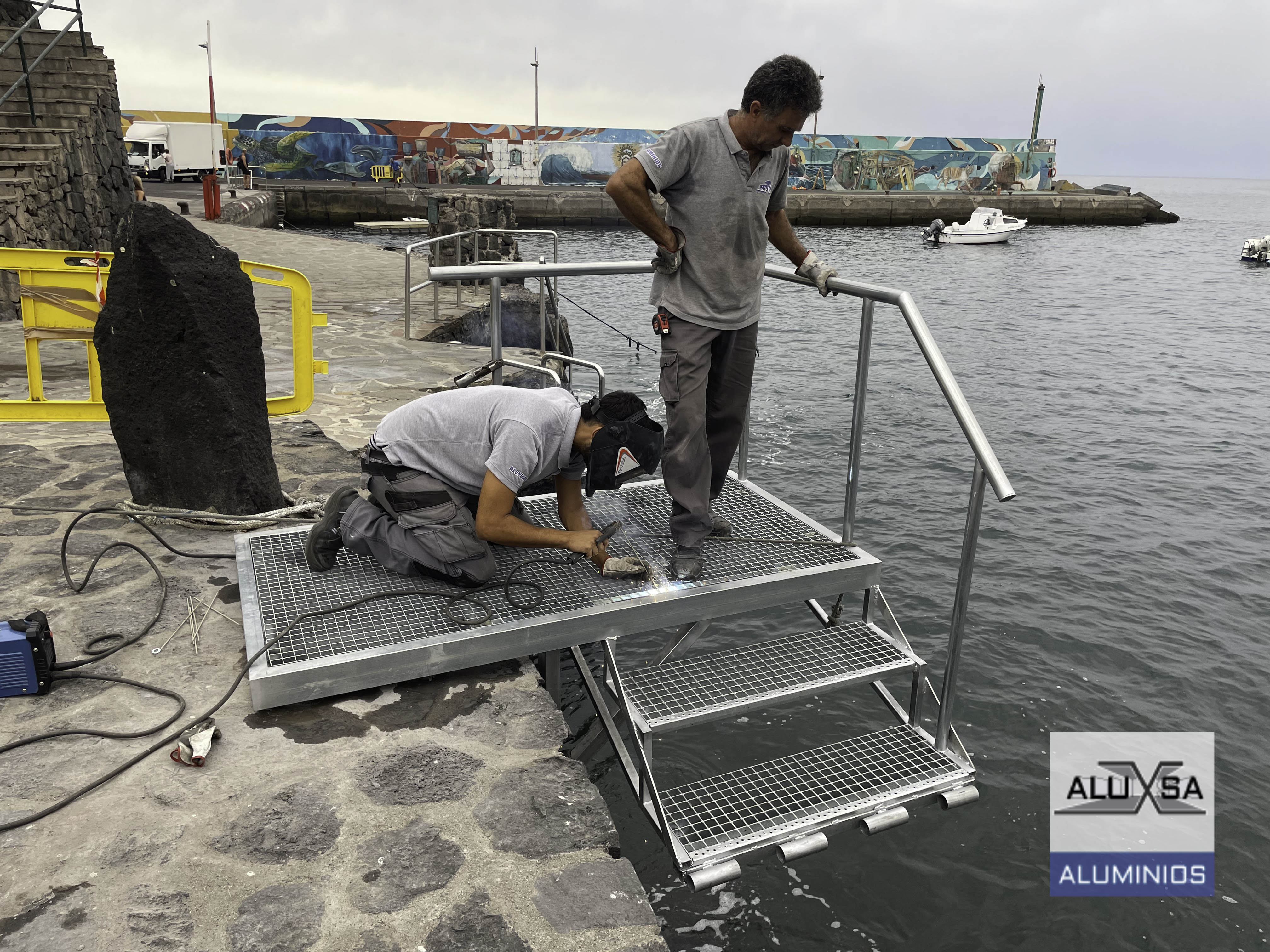 acceso muelle acero galvanizado tenerife 7