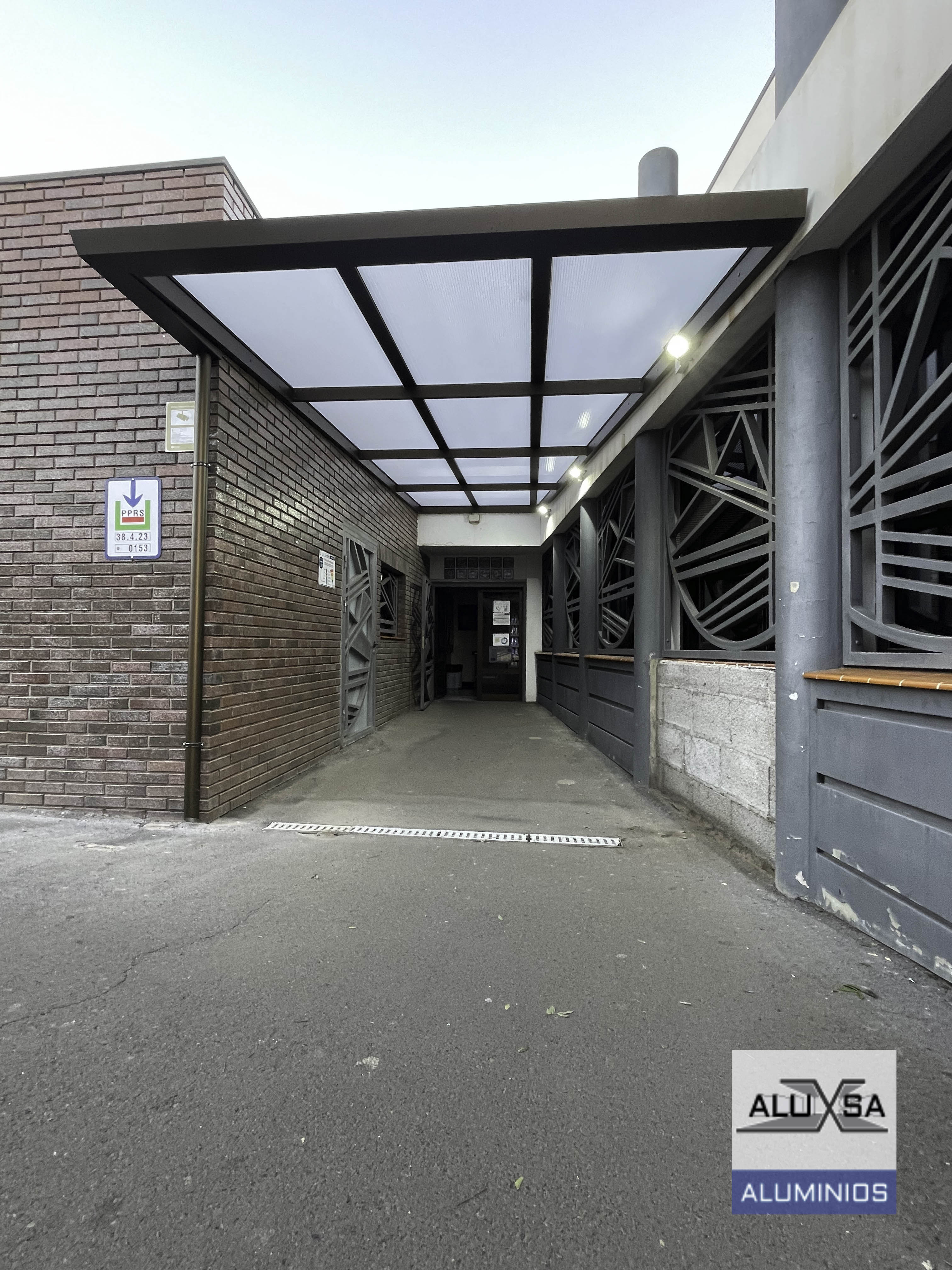 cubierta traslucida policarbonato tenerife 8