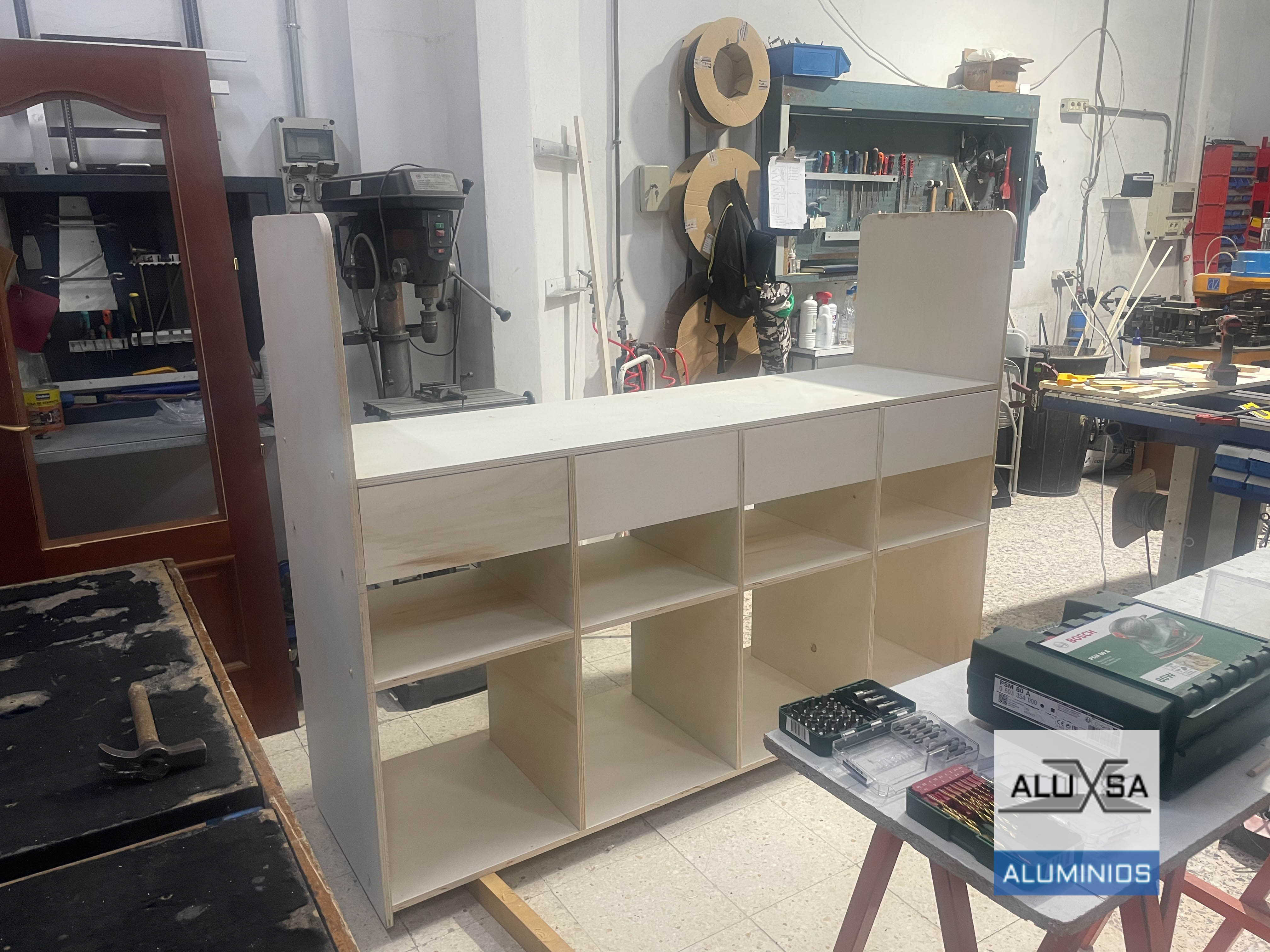 mueble auxiliar madera persiana metalica tenerife 3