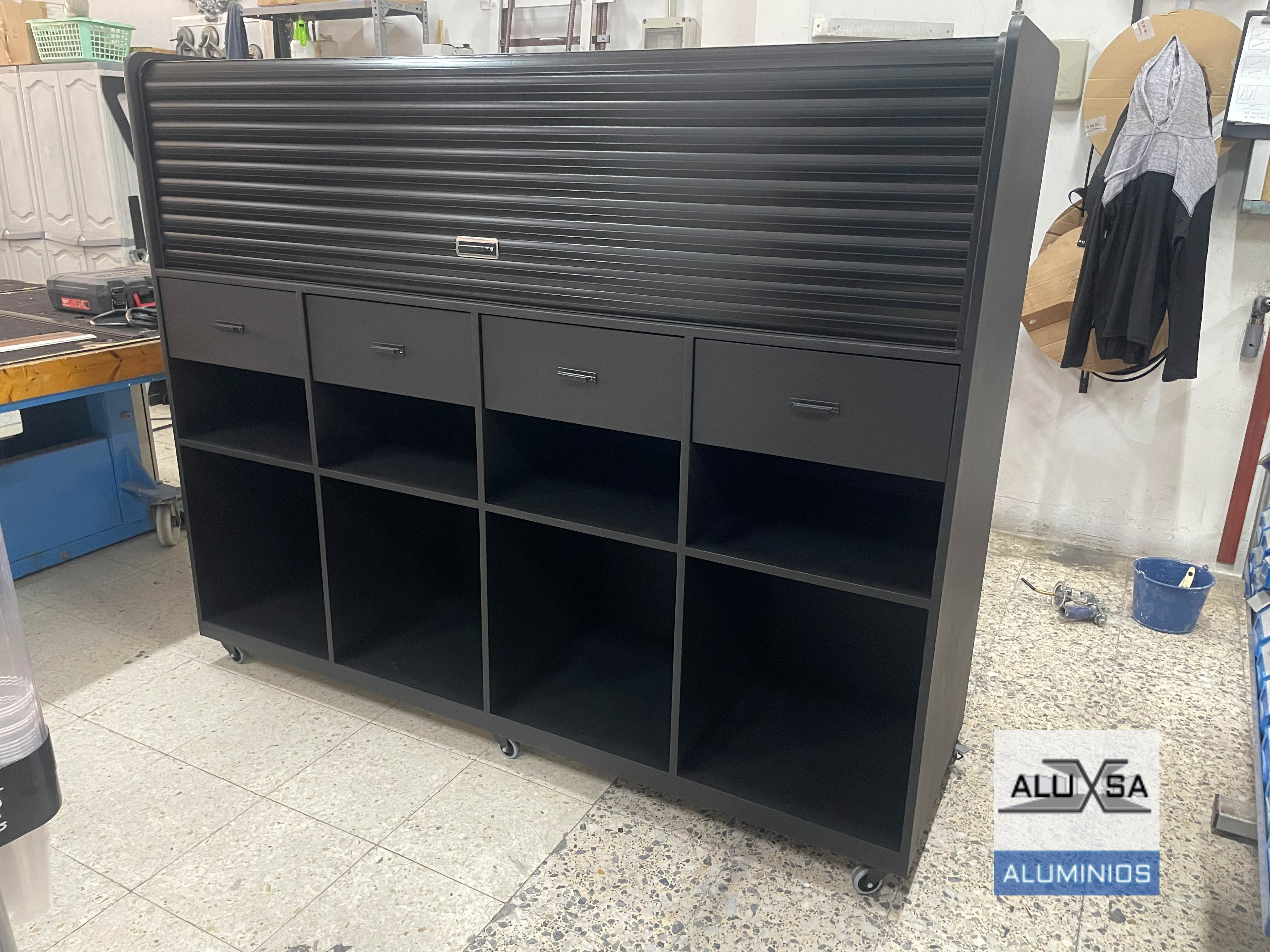 mueble auxiliar madera persiana metalica tenerife 7