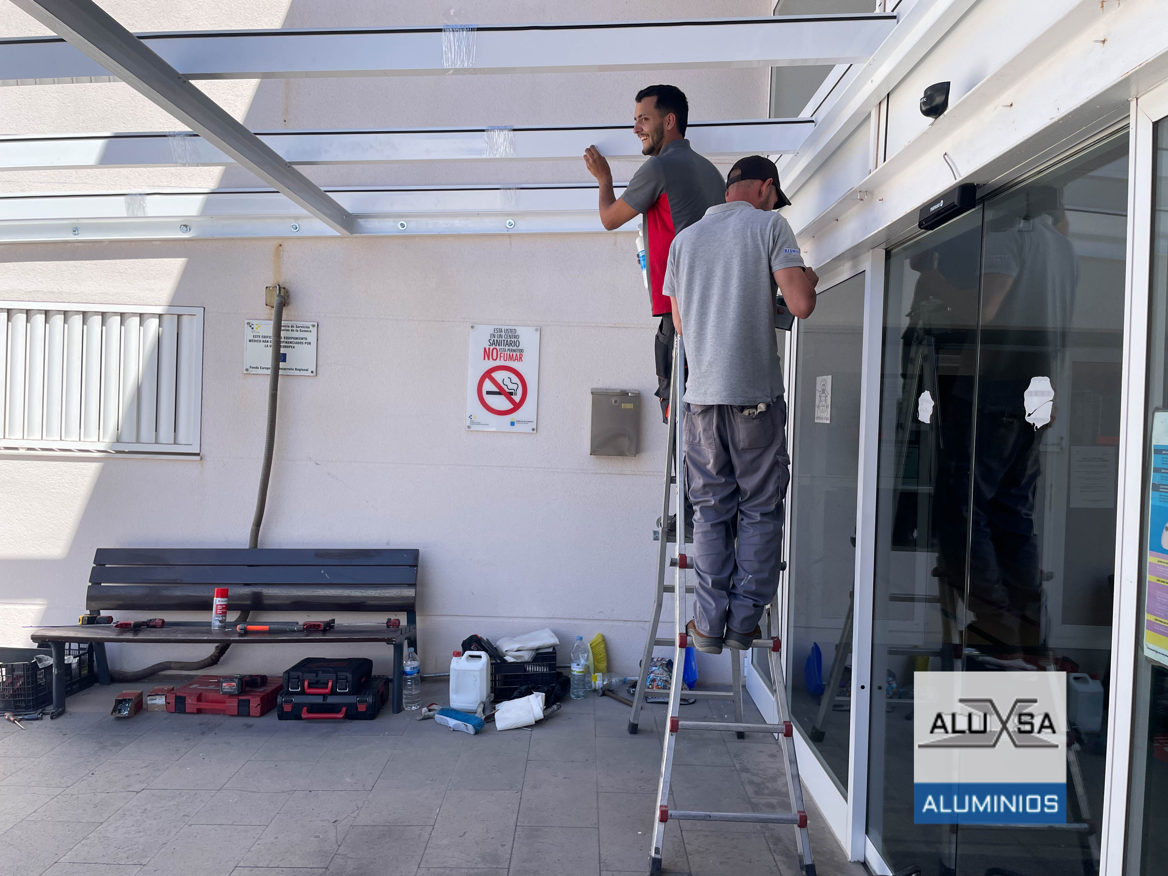 porche de aluminio y cristal gomera 20